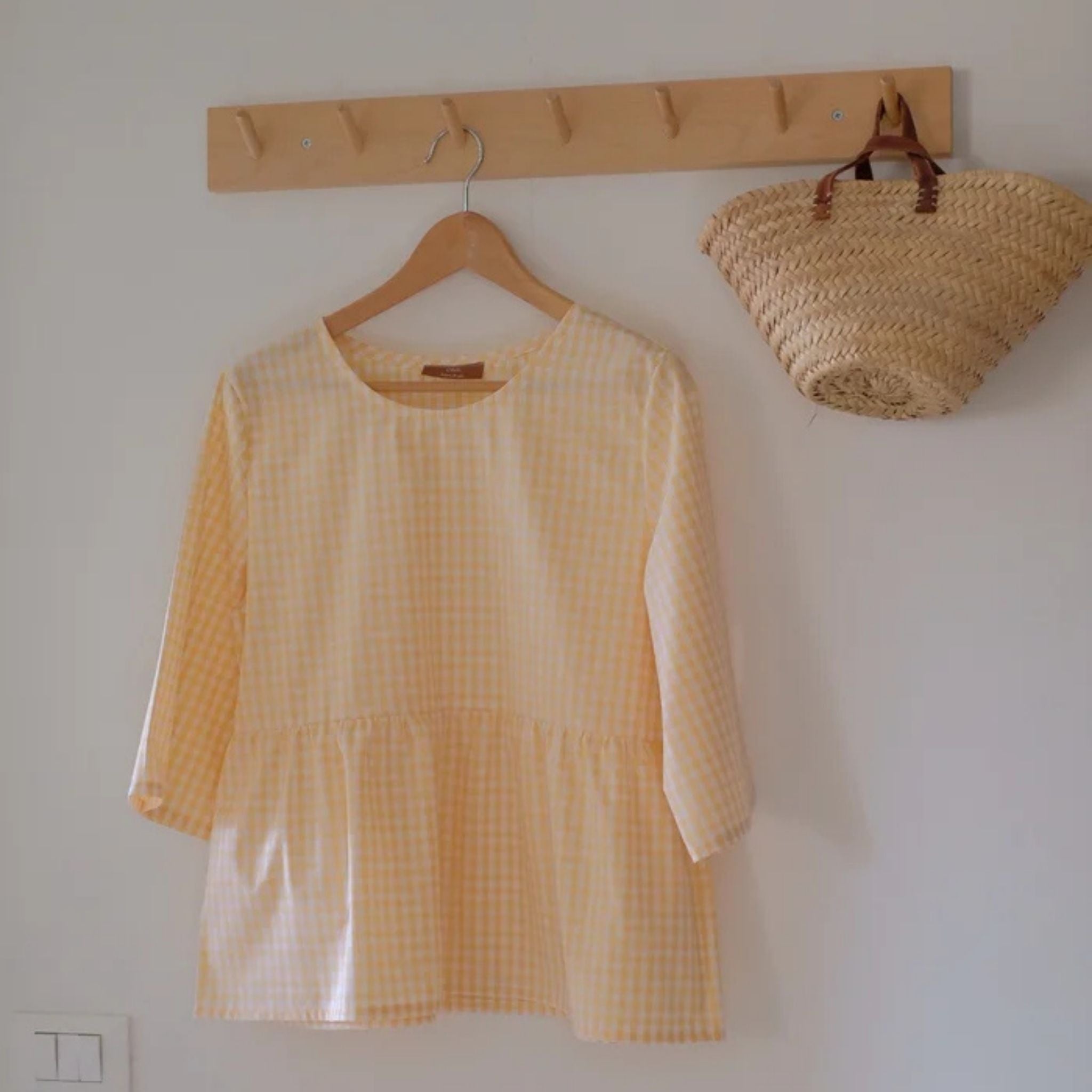 Blusa Vichy con balza (+ colori)