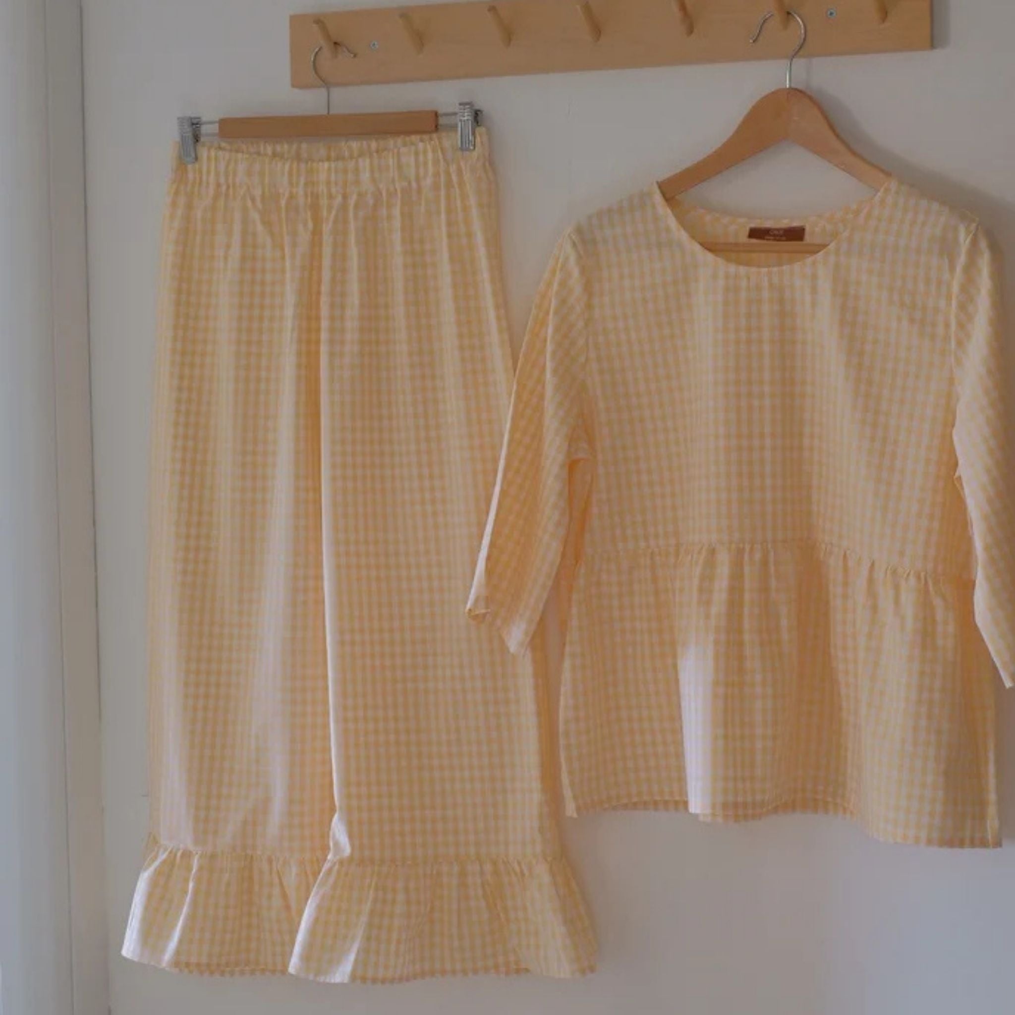 Blusa Vichy con balza (+ colori)