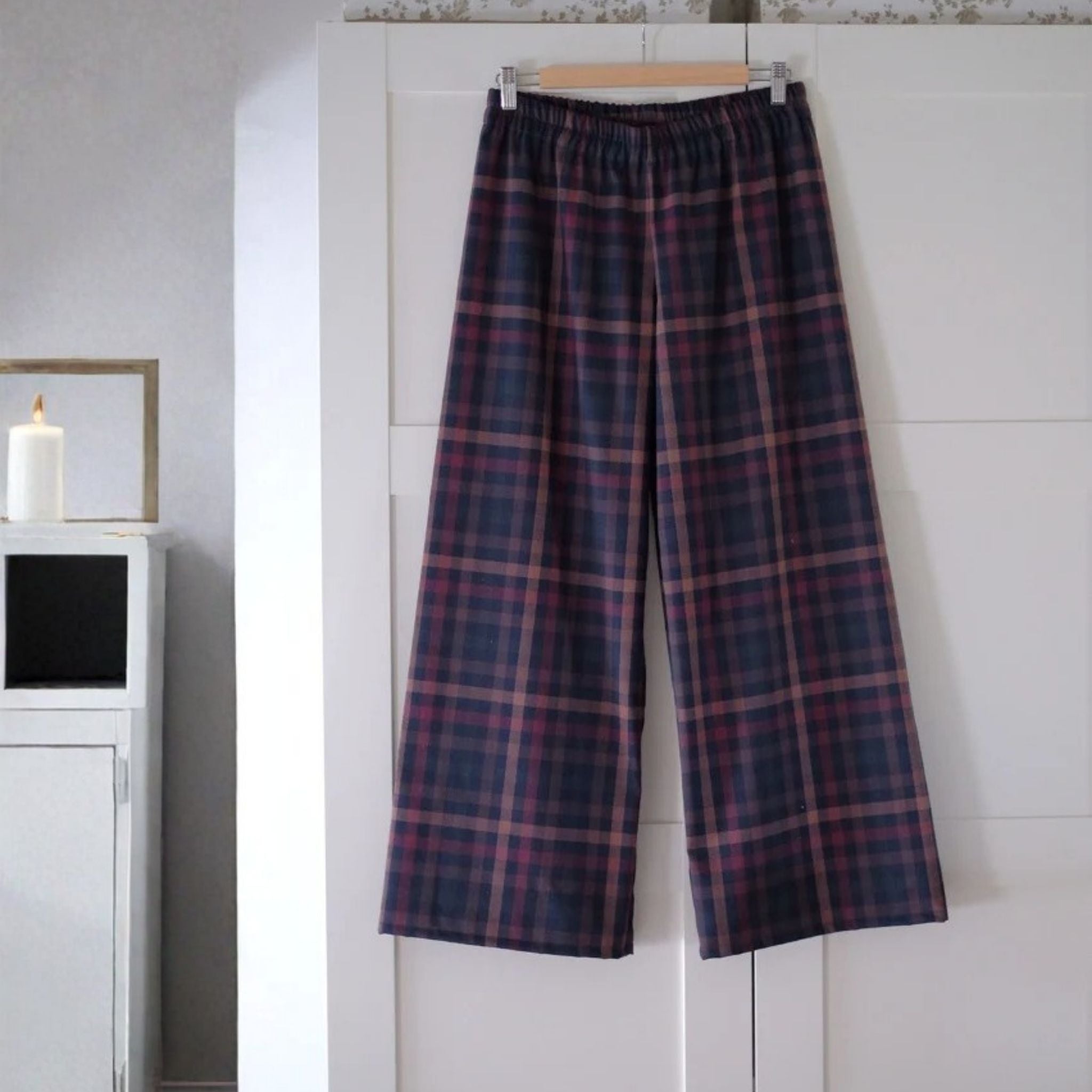 Pantaloni ampi in tartan (+ colori)