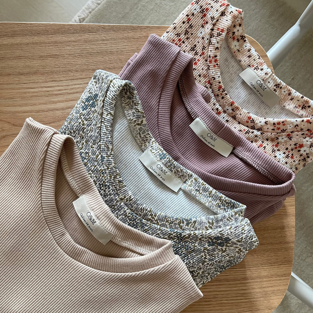 Maglia minimal a costine (+ fantasie)